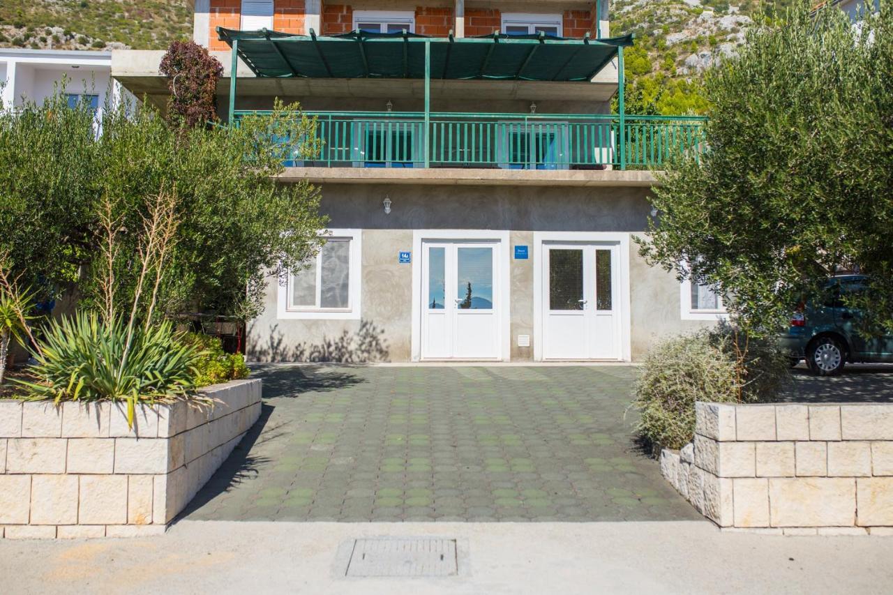 Apartment Jadranka Брист Екстер'єр фото
